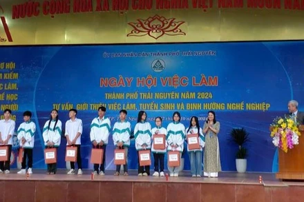 Gần 12 nghìn cơ hội việc làm cho người lao động tại Thái Nguyên trong Ngày hội việc làm năm 2024