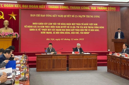 Quang cảnh buổi làm việc.