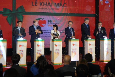 Lễ khai mạc Triển lãm.