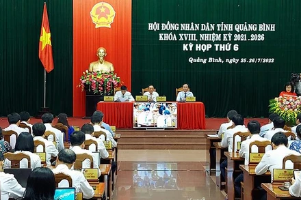Quang cảnh kỳ họp thứ 6 Hội đồng nhân dân tỉnh Quảng Bình.