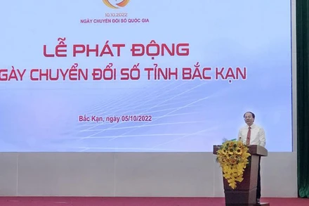 Chủ tịch Ủy ban nhân tỉnh Bắc Kạn Nguyễn Đăng Bình phát biểu tại buổi lễ.