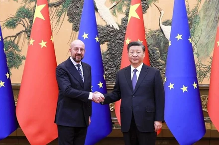 Chủ tịch Hội đồng châu Âu Charles Michel và Tổng Bí thư, Chủ tịch Trung Quốc Tập Cận Bình. (Ảnh: Tân Hoa Xã)