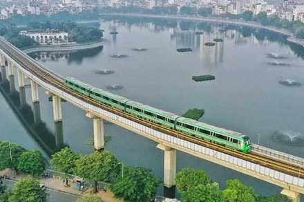 Đường sắt Cát Linh-Hà Đông.