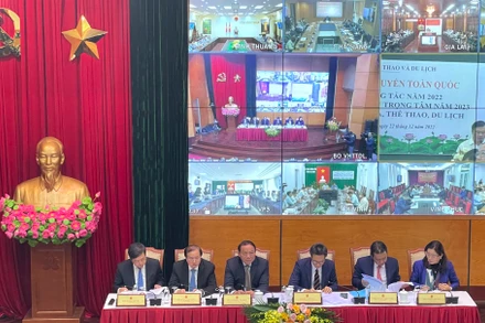 Lãnh đạo Bộ tại hội nghị