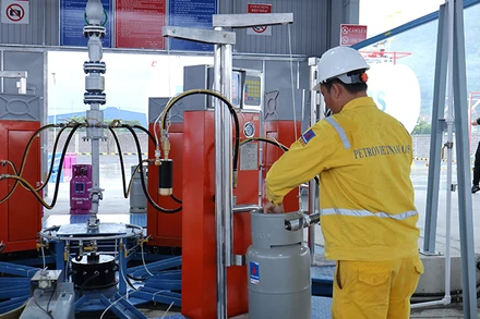 Giá gas bán lẻ giảm giá do giá gas nhập khẩu trong tháng 6/2023 giảm sâu.