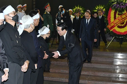 Chủ tịch nước Võ Văn Thưởng chia buồn với gia quyến đồng chí Vũ Khoan.