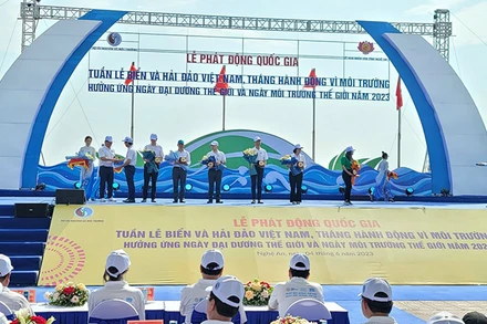 Lễ phát động “Ngày Đại dương thế giới và Ngày Môi trường thế giới”.