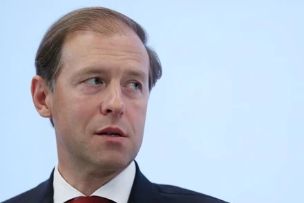 Phó Thủ tướng kiêm Bộ trưởng Công Thương Nga Denis Manturov cũng nằm trong danh sách trừng phạt lần này của Mỹ. (Ảnh: Reuters)