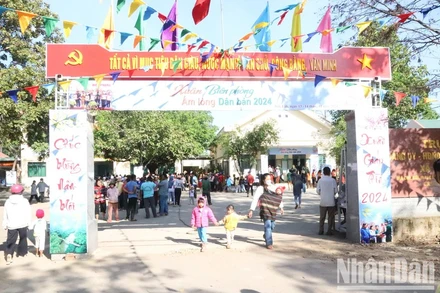 [Ảnh] “Xuân biên phòng - Ấm lòng dân bản” - Tết Giáp Thìn 2024 ở Đắk Lắk