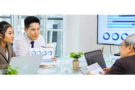 Nhiều công ty bảo hiểm triển khai áp dụng công nghệ tự động hóa thông minh.