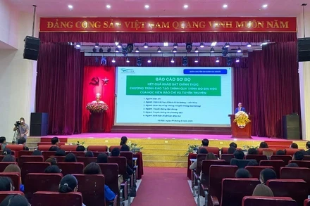 Quang cảnh lễ bế mạc.