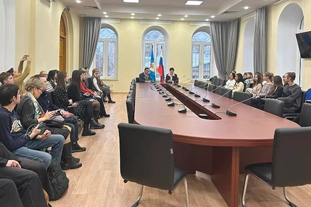 Câu lạc bộ Việt Nam ngày càng thu hút nhiều sinh viên Nga tham dự. (Ảnh: THÙY VÂN)