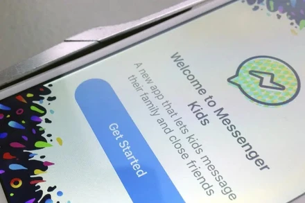 Theo Ủy ban Thương mại Liên bang Mỹ, Meta - công ty mẹ của Facebook đã không bảo vệ được quyền riêng tư của trẻ em sử dụng Messenger Kids. (Ảnh minh họa: AP)