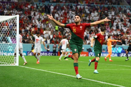 Tiền đạo Goncalo Ramos gây ấn tượng mạnh với cú hat-trick trong lần đầu đá chính tại World Cup 2022. (Ảnh: Reuters)