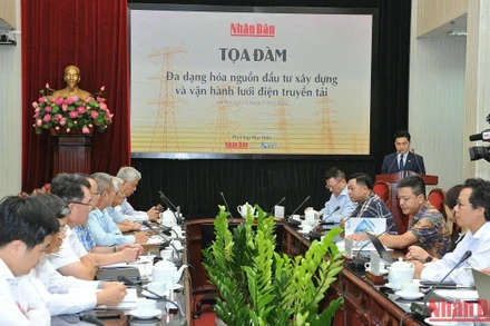 Quang cảnh tọa đàm. (Ảnh: ĐĂNG KHOA)