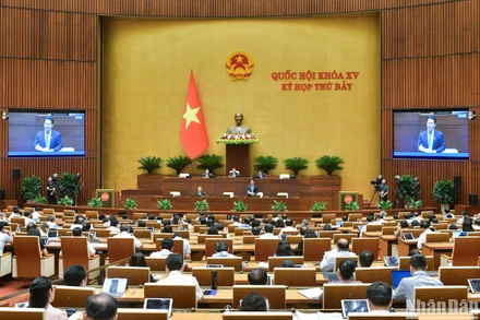 Quang cảnh phiên họp ở hội trường ngày 28/6. (Ảnh: ĐĂNG KHOA)