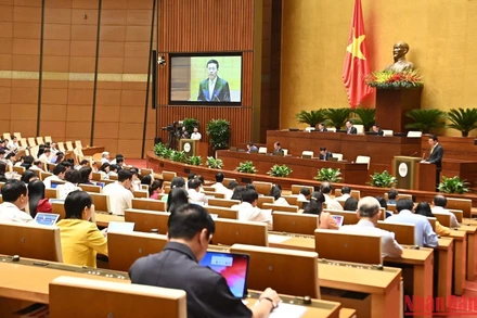 Quang cảnh phiên họp Quốc hội sáng 25/10. (Ảnh: ĐĂNG KHOA)