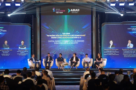 Quang cảnh tọa đàm.