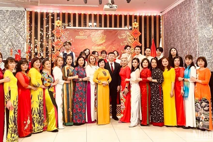 Cộng đồng người Việt Nam tại Viễn Đông (Nga) chào đón năm mới. 