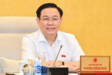 Chủ tịch Quốc hội Vương Đình Huệ phát biểu ý kiến tại phiên họp. (Ảnh: DUY LINH)