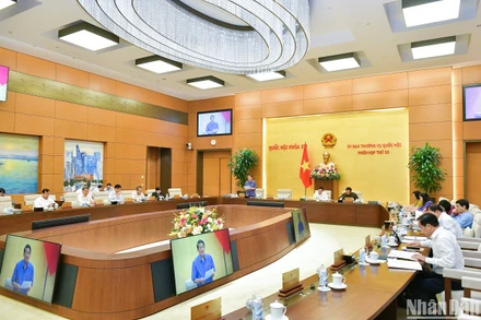 Quang cảnh phiên họp của Ủy ban Thường vụ Quốc hội chiều 14/5. (Ảnh: DUY LINH)