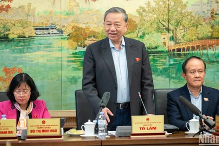 Tổng Bí thư Tô Lâm phát biểu ý kiến trong phiên thảo luận tổ sáng 15/2. (Ảnh: DUY LINH)