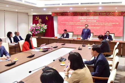 Quang cảnh hội nghị sáng 3/2.