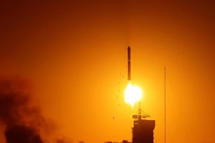 Vệ tinh thám hiểm Mặt trời ASO-S được phóng từ Trung tâm Phóng vệ tinh Tửu Tuyền, miền tây bắc Trung Quốc. (Ảnh: Tân Hoa Xã) 