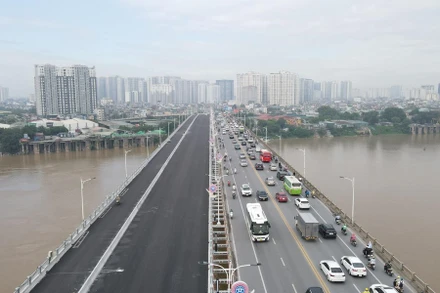 Cầu Vĩnh Tuy giai đoạn 2 sẽ được thông xe từ ngày 30/8. 