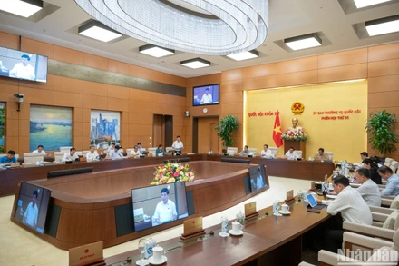 Quang cảnh phiên họp của Ủy ban Thường vụ Quốc hội chiều 11/7. (Ảnh: DUY LINH)