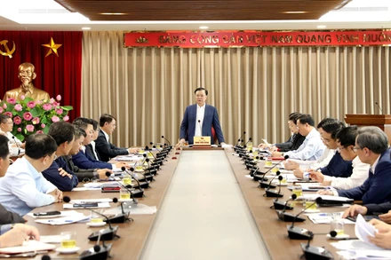 Bí thư Thành ủy Hà Nội Đinh Tiến Dũng phát biểu kết luận chiều 14/3.