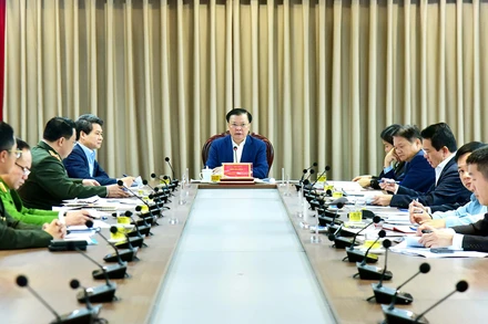 Quang cảnh cuộc họp của Ban Chỉ đạo Thành ủy Hà Nội về phòng, chống tham nhũng, tiêu cực ngày 16/3.