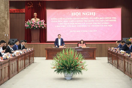 Đồng chí Nguyễn Xuân Thắng phát biểu kết luận buổi làm việc.