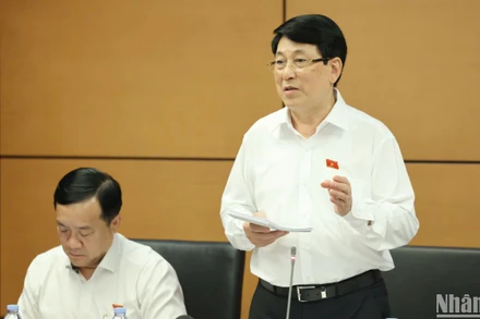 Chủ tịch nước Lương Cường phát biểu ý kiến thảo luận ở tổ chiều 8/5. (Ảnh: DUY LINH)