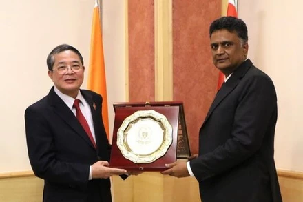 Phó Chủ tịch Quốc hội Nguyễn Đức Hải thăm Cơ quan Kiểm toán và Kiểm soát Ấn Độ