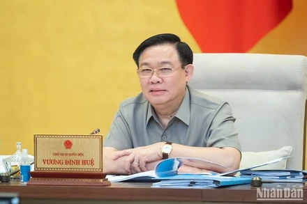 Chủ tịch Quốc hội Vương Đình Huệ phát biểu tại phiên thảo luận chiều 12/7. (Ảnh: DUY LINH)