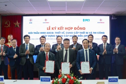 Quang cảnh lễ ký kết (Ảnh: EVN). 