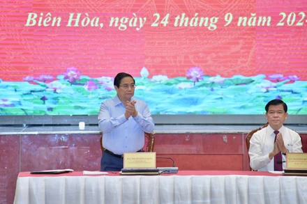 Thủ tướng Phạm Minh Chính chủ trì buổi làm việc với Ban Thường vụ Tỉnh ủy Đồng Nai. (Ảnh: Thanh Giang)