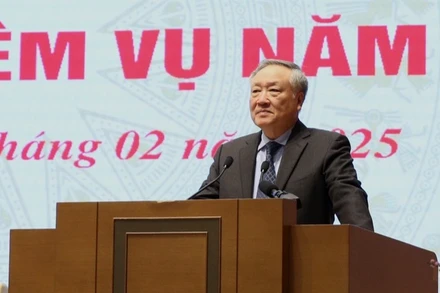 Phó Thủ tướng Thường trực Chính phủ Nguyễn Hòa Bình phát biểu ý kiến chỉ đạo Hội nghị. (Ảnh: VGP)