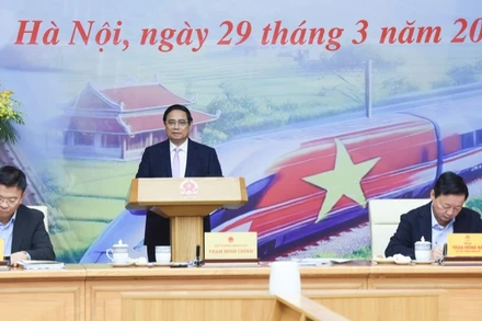 Thủ tướng Phạm Minh Chính chủ trì cuộc họp. (Ảnh: TRẦN HẢI)