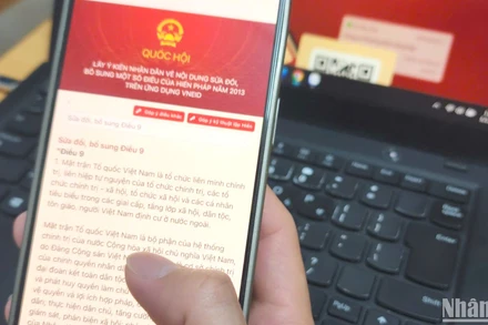 Thời gian tổ chức lấy ý kiến nhân dân, các ngành, các cấp về dự thảo Nghị quyết sửa đổi, bổ sung một số điều của Hiến pháp năm 2013 bắt đầu từ ngày 6/5 và hoàn thành vào ngày 5/6. (Ảnh: TRUNG HƯNG)