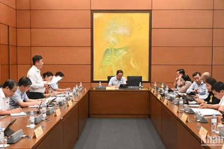 Quang cảnh thảo luận tại tổ của Quốc hội, chiều 10/5/2025. (Ảnh: BÙI GIANG) 