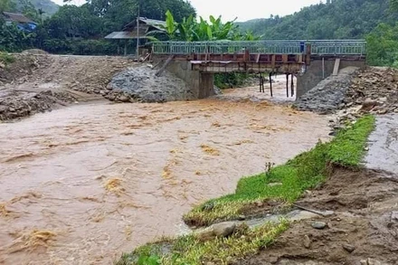 Lũ lớn tại xã Bình Thuận, huyện Văn Chấn (Yên Bái).