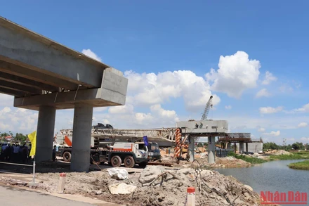 Quảng Ngãi đăng ký nhu cầu vốn năm 2023 cho dự án đường ven biển Dung Quất-Sa Huỳnh là 140 tỷ đồng.