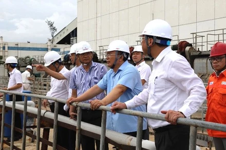 Kiểm tra công tác an toàn tại Nhà máy điện Hải phòng. 