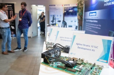 Bộ công cụ phát triển cho các ứng dụng AI tại hội nghị quốc tế về trí tuệ nhân tạo ở Tel Aviv, tháng 7/2023 (Ảnh minh họa: Xinhua) 