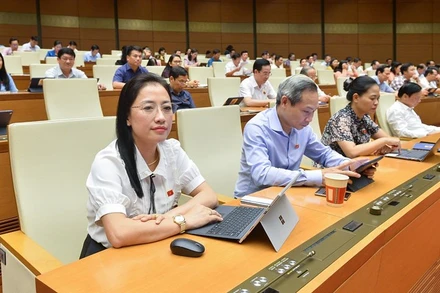 Đề xuất nâng thời gian lưu trú cho khách quốc tế nhập cảnh lên 60 ngày