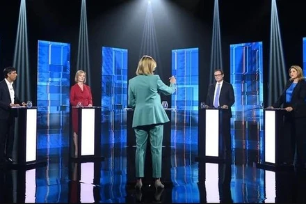 Cắt giảm thuế trở thành tâm điểm trong cuộc tranh luận trên truyền hình giữa các ứng cử viên Thủ tướng Anh ngày 17/7. (Ảnh: ITV)