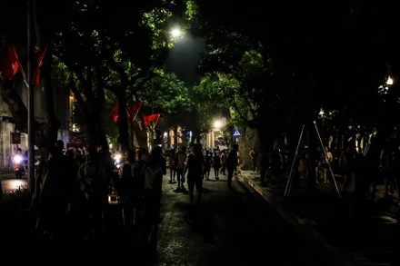 Khắc phục tình trạng thiếu điện: Cần giải pháp đồng bộ