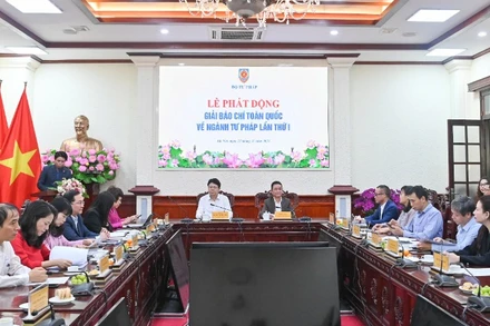 Toàn cảnh lễ phát động Giải báo chí toàn quốc về ngành tư pháp lần thứ nhất. 